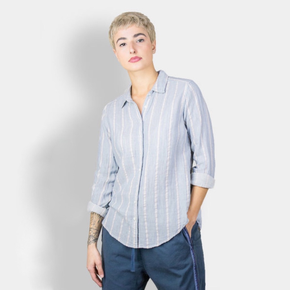 Xirena Scout Stripe Gauze Shirt in Seaside Blue